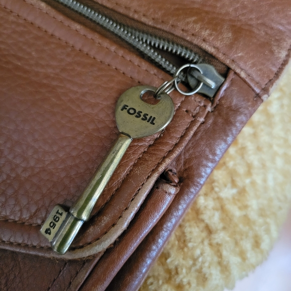 Purse - Picture 2 of 5